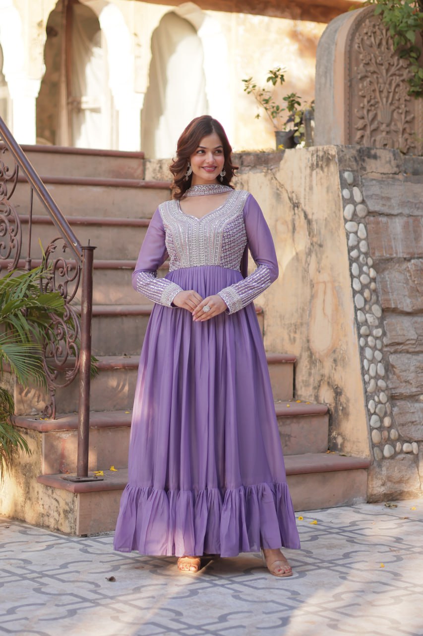 Perfect Partywear Gown with Dupatta – Full Sleeves
