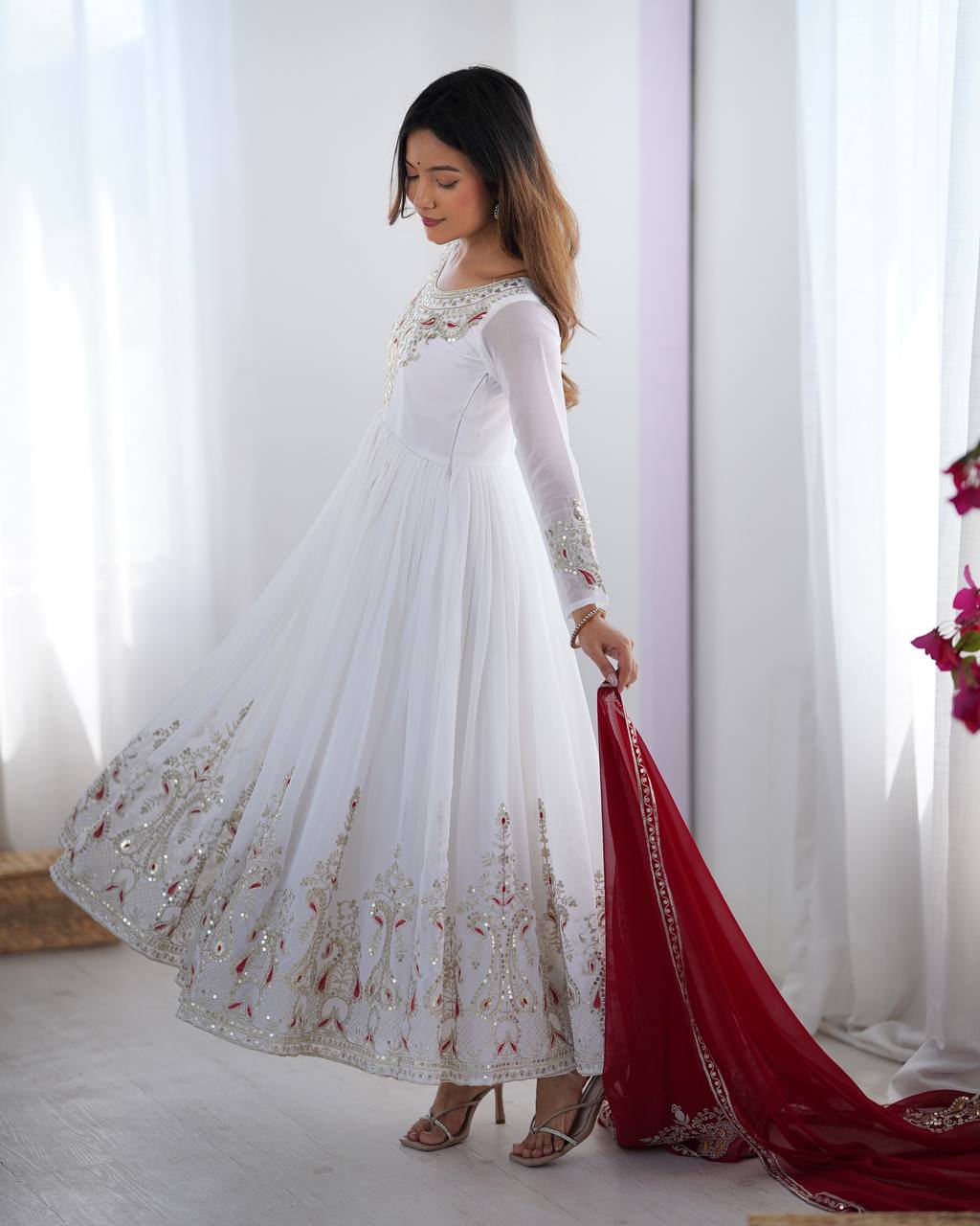 Heavy Designer Party Wear Gown with Dupatta – Multy Thread Embroidery & Sequence Work