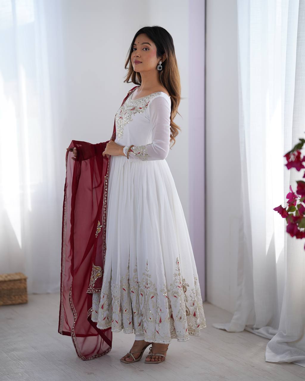 Heavy Designer Party Wear Gown with Dupatta – Multy Thread Embroidery & Sequence Work
