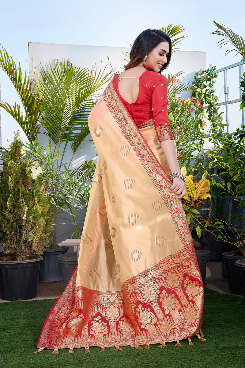 Exquisite Khicha Silk Saree with Pure Zari Weaving