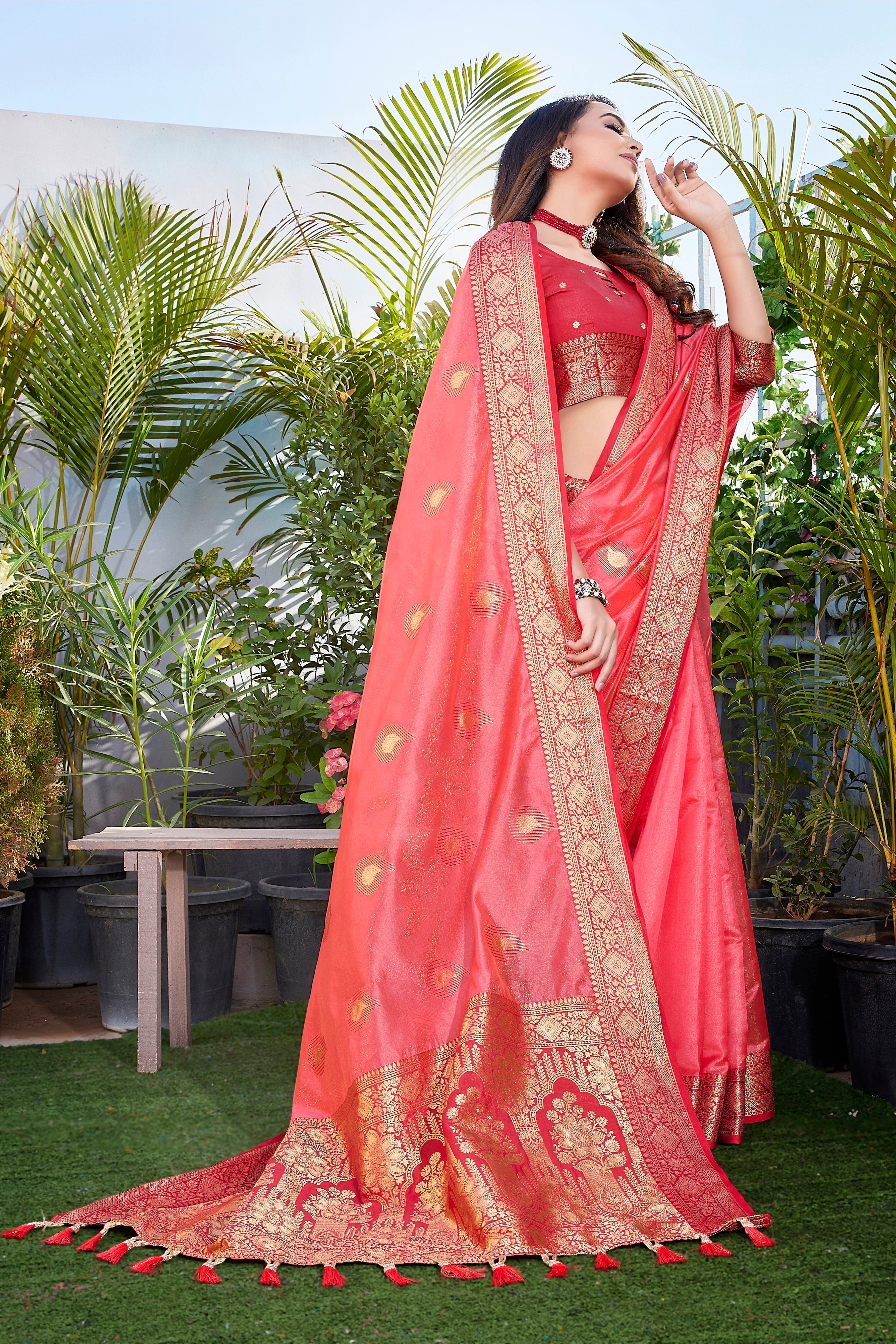 Exquisite Khicha Silk Saree with Pure Zari Weaving