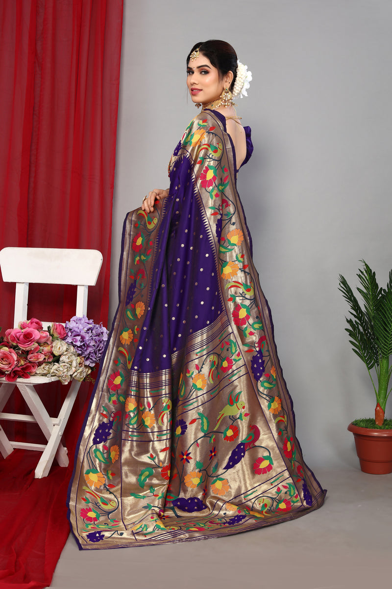 Unveil Luxury with Paithani Silk Sarees – Heavy Pallu & Zari Weaving