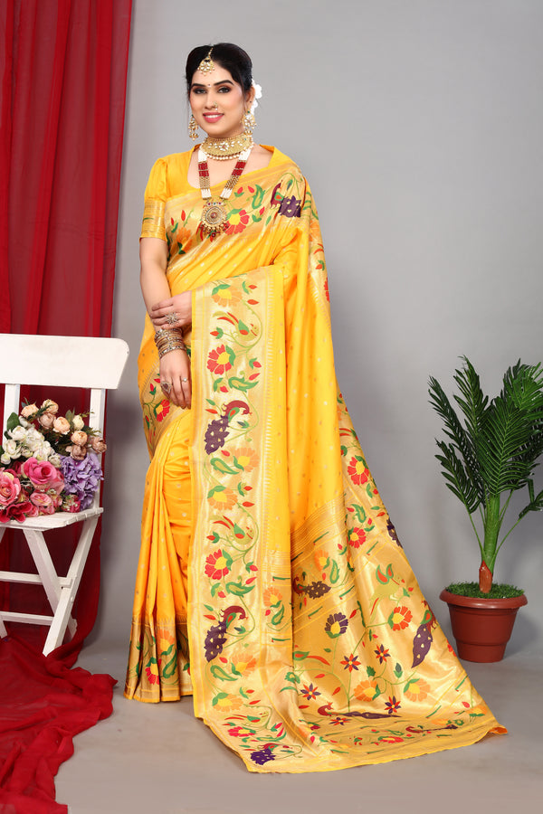 Unveil Luxury with Paithani Silk Sarees – Heavy Pallu & Zari Weaving