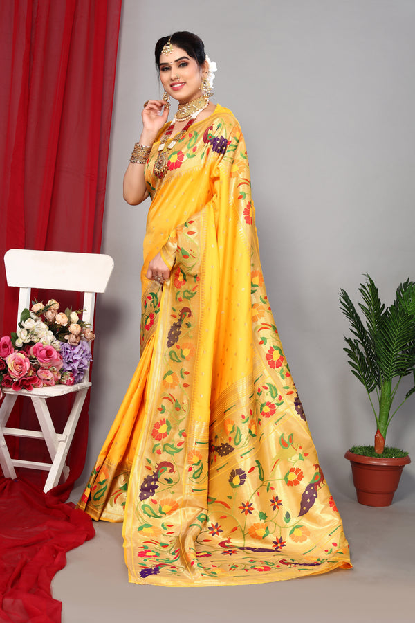 Unveil Luxury with Paithani Silk Sarees – Heavy Pallu & Zari Weaving