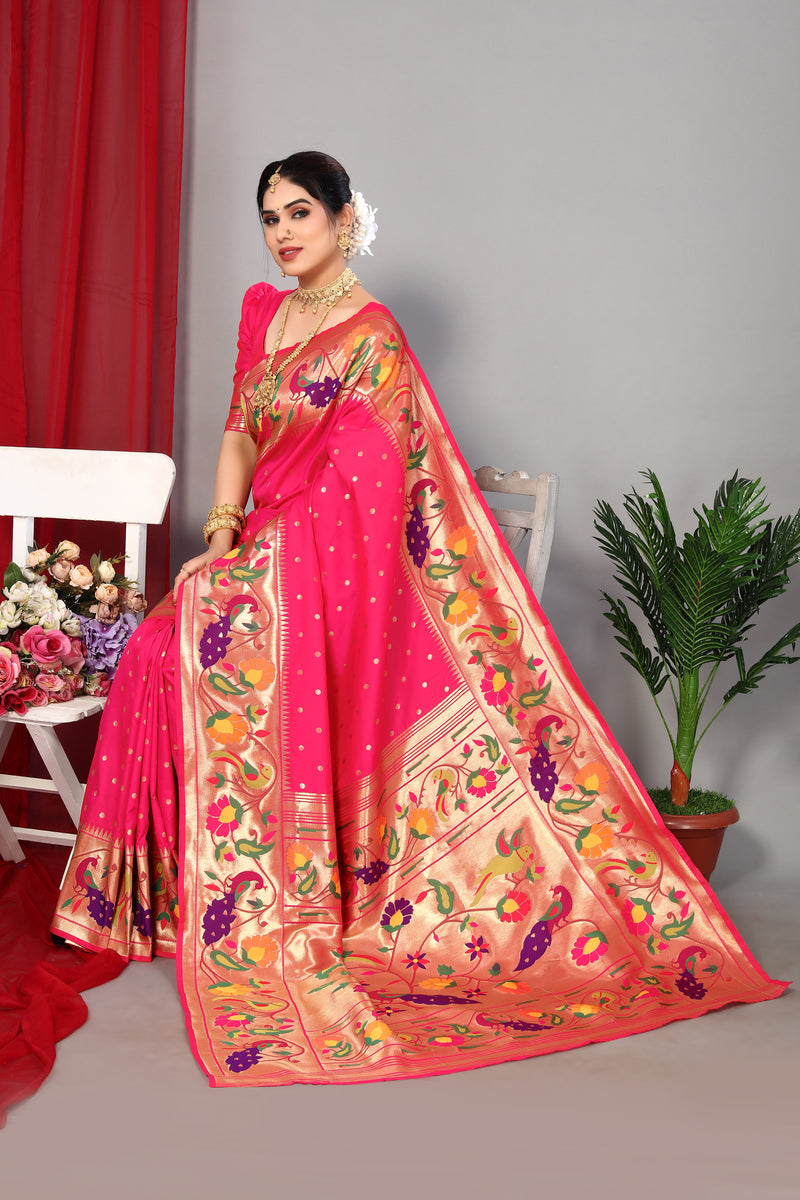 Unveil Luxury with Paithani Silk Sarees – Heavy Pallu & Zari Weaving