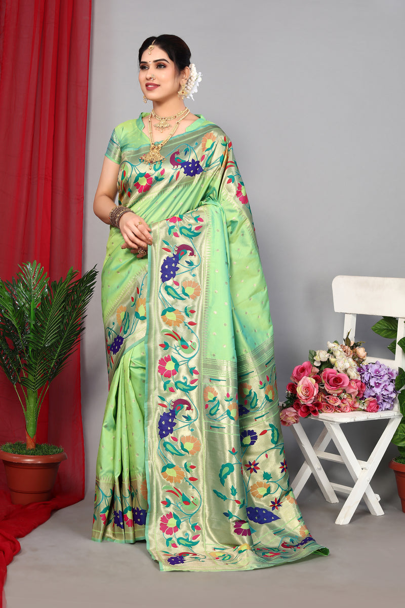 Unveil Luxury with Paithani Silk Sarees – Heavy Pallu & Zari Weaving