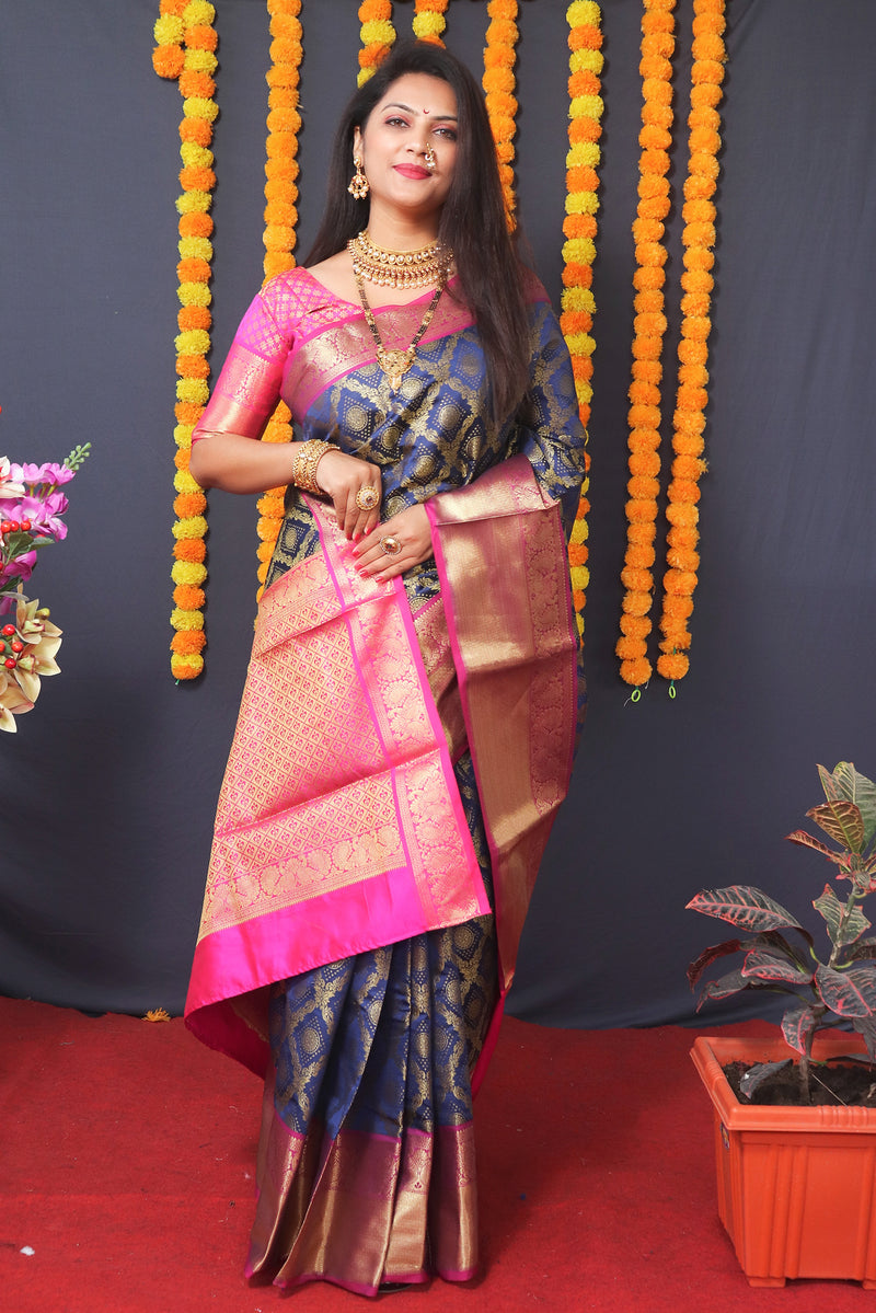 Floral Pattern Saree with Contrast Border