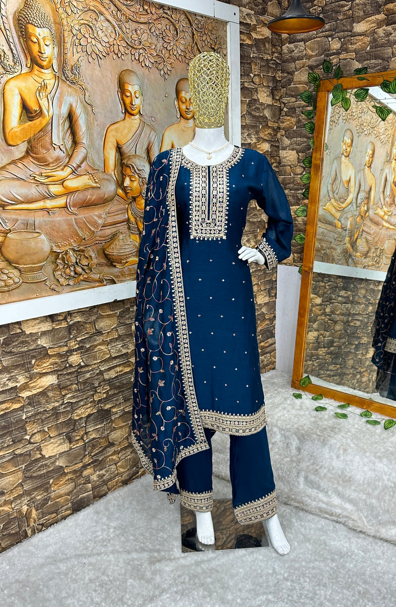 Sophisticated Silk Party Set with Intricate Embroidery & Lace Dupatta