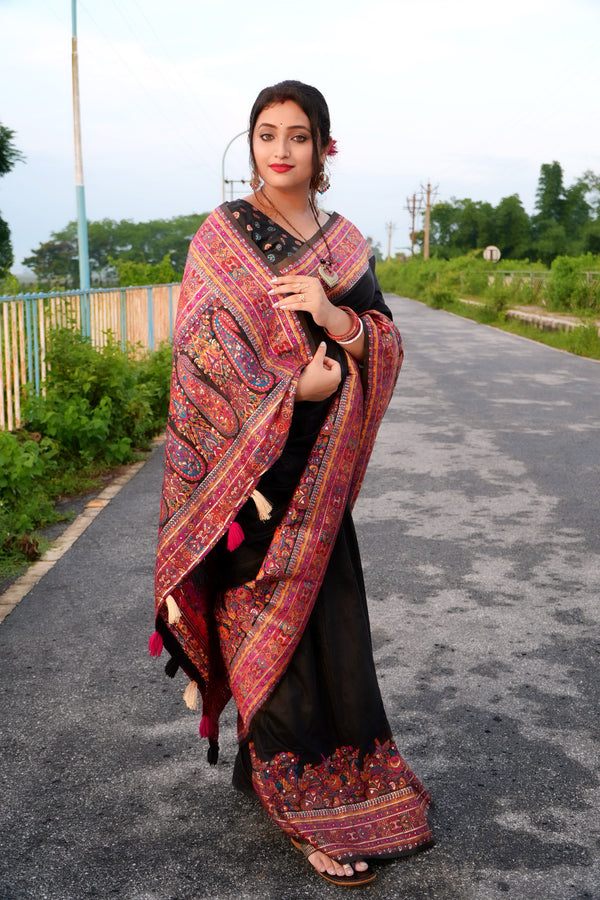 Black saree