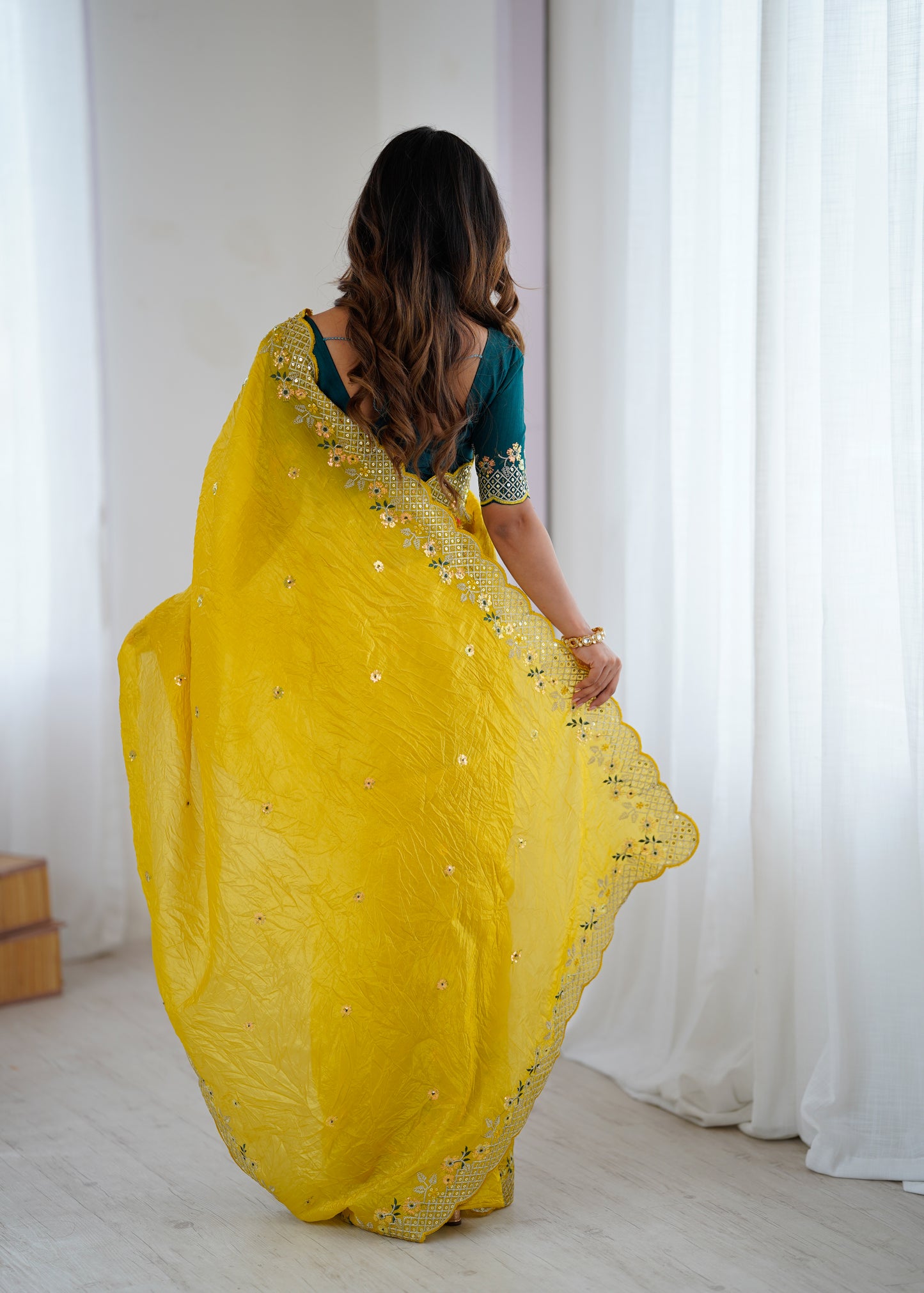 Elegant Designer Crunchy Silk Saree