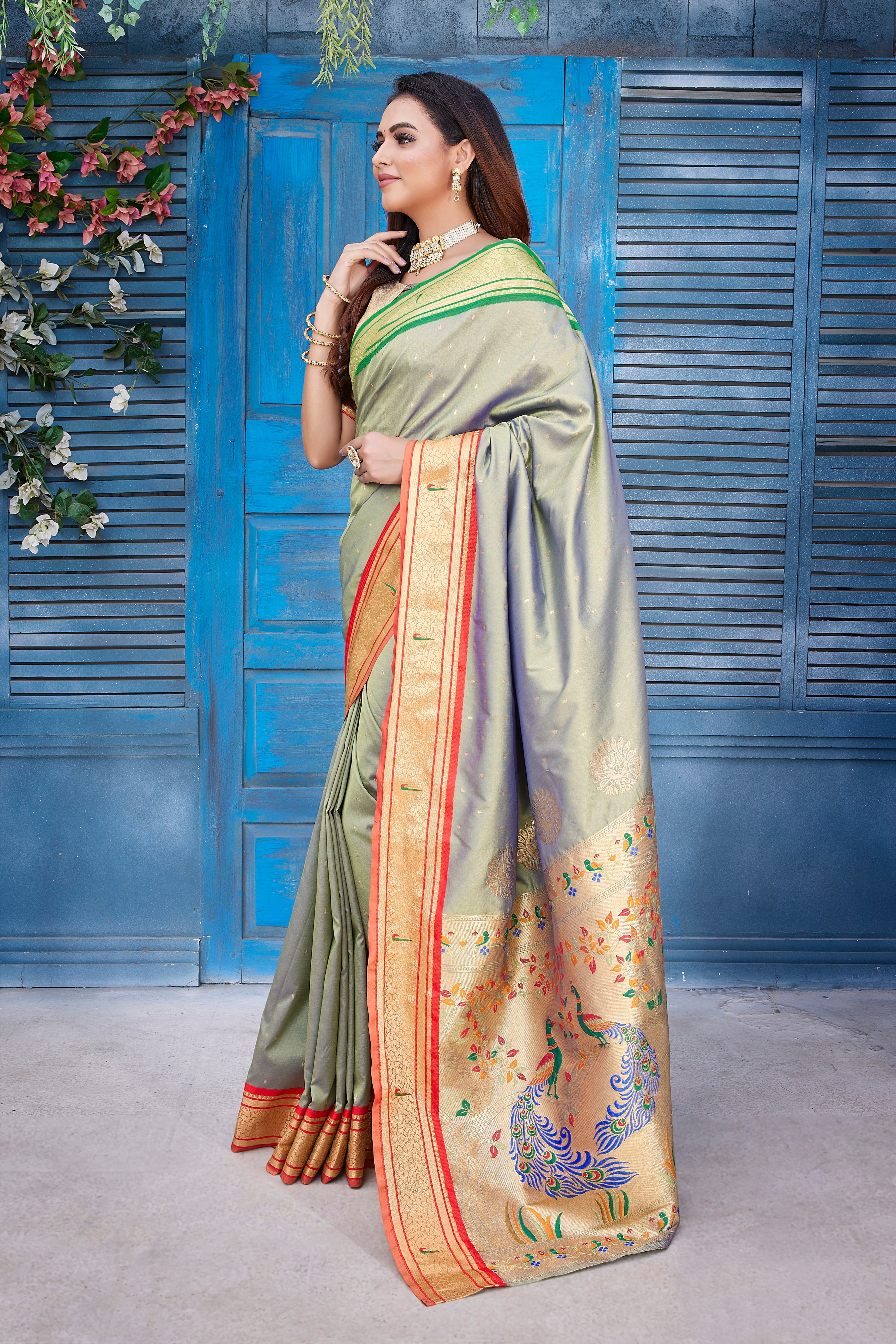 Pure Pethani Silk Saree with Exclusive Jacquard Weaving - Perfect for Parties & Festivals