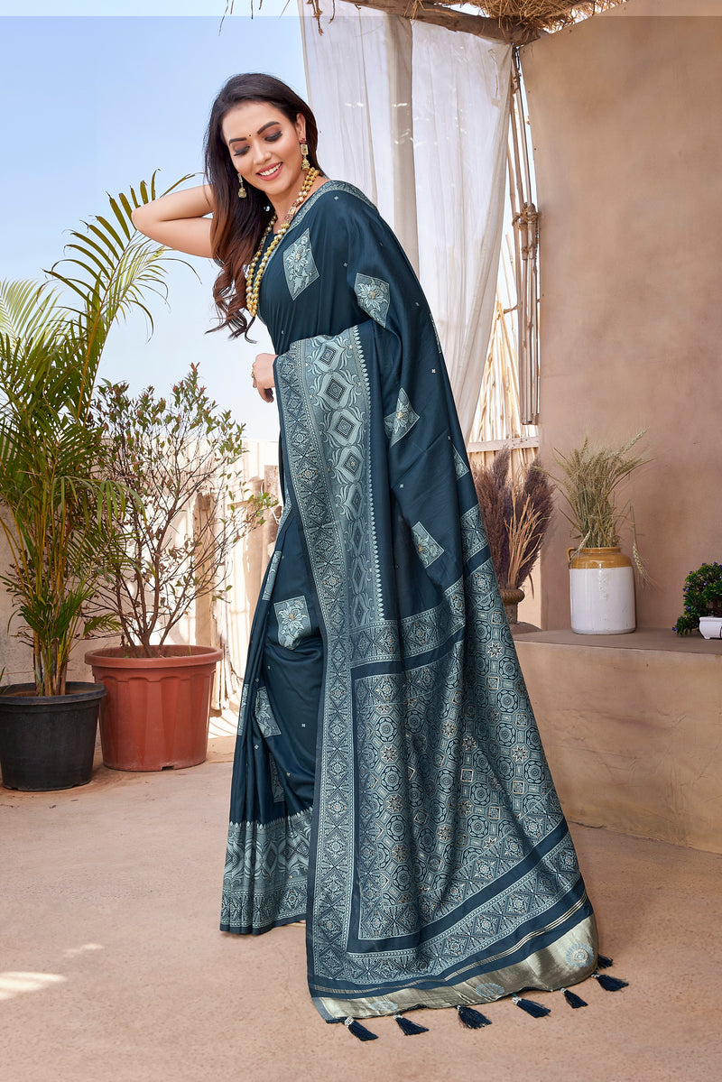 Pure Pethani Silk Saree with Exclusive Jacquard Weaving - Perfect for Parties & Festivals