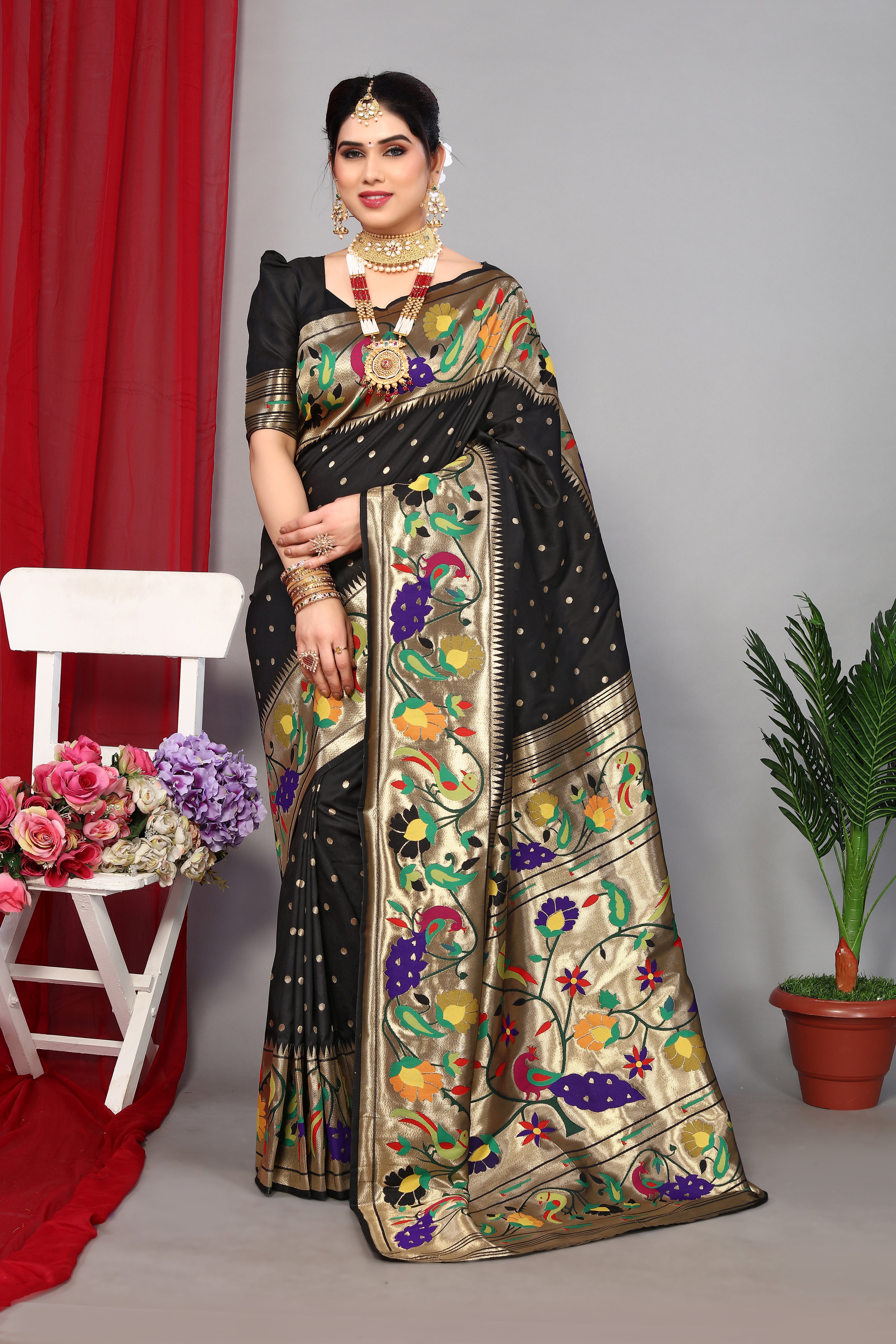 Unveil Luxury with Paithani Silk Sarees – Heavy Pallu & Zari Weaving