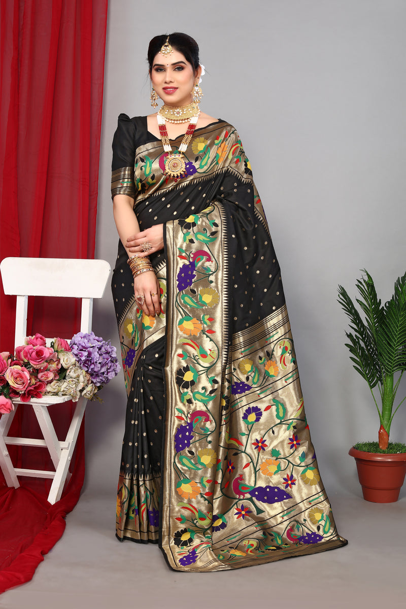 Unveil Luxury with Paithani Silk Sarees – Heavy Pallu & Zari Weaving