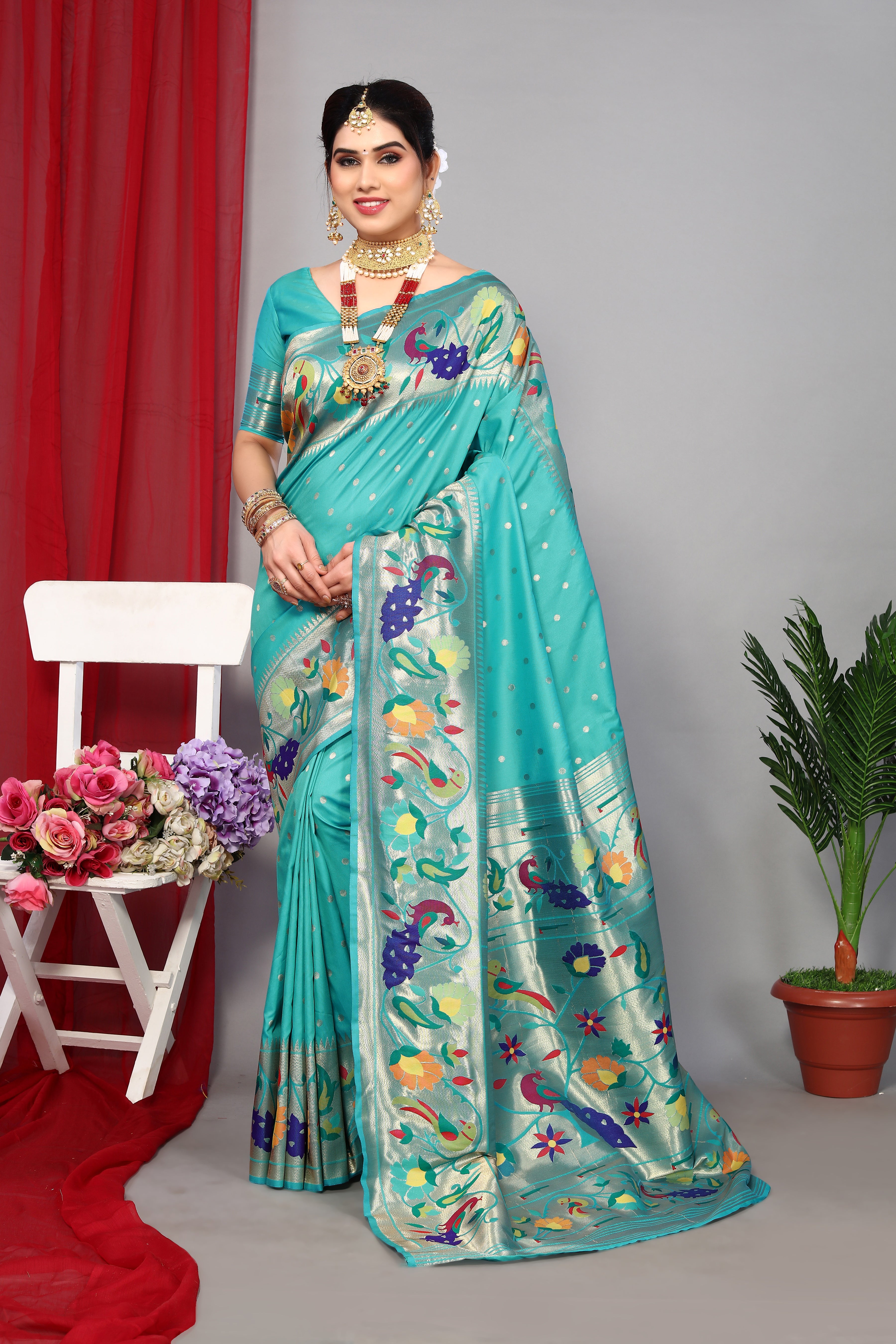 Unveil Luxury with Paithani Silk Sarees – Heavy Pallu & Zari Weaving