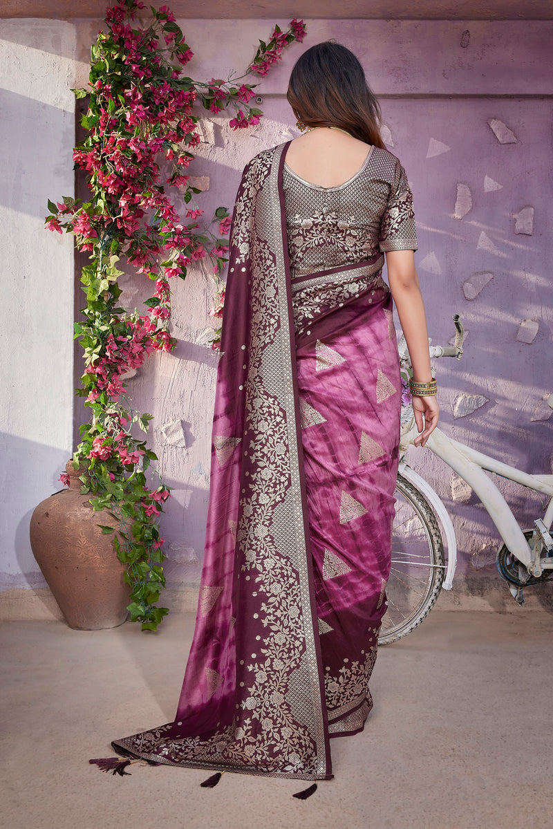 Luxurious Viscose Saree with Exclusive Jacquard Weaving