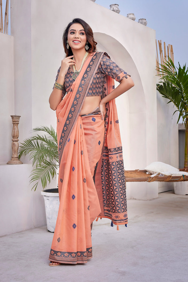 Exclusive Handloom Weaving Marvel: Elevate Tradition with Elegance