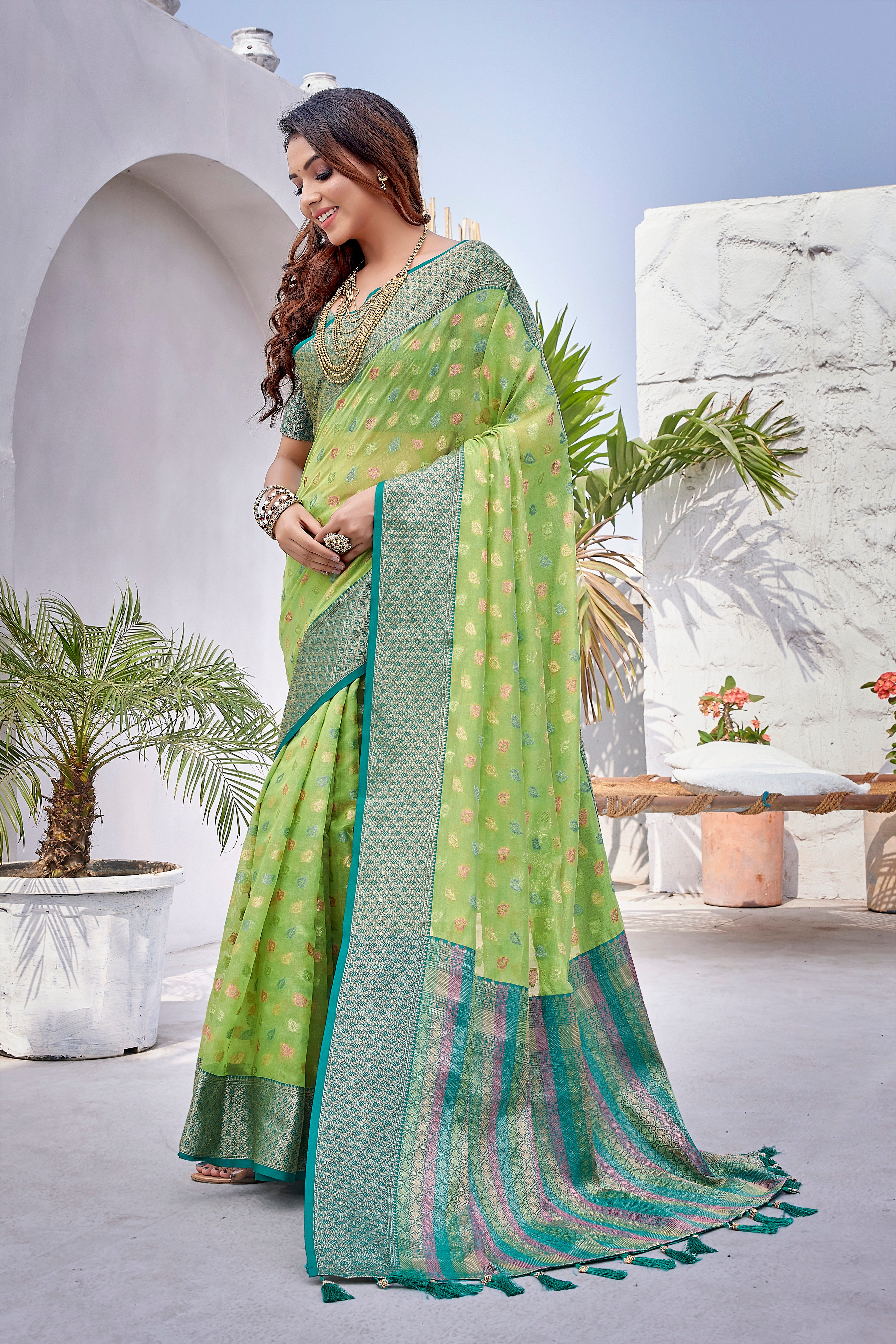 Perot color soft zarna silk saree with zari weaving work