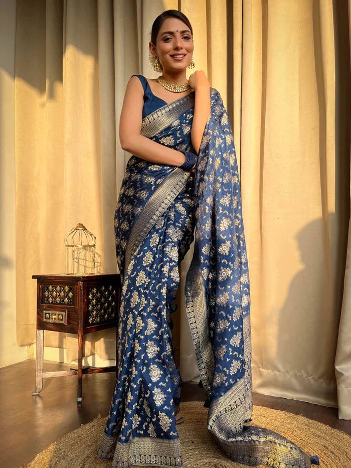 BLUE PURE SOFT SILK SAREE WITH TWIRLING BLOUSE PIECE