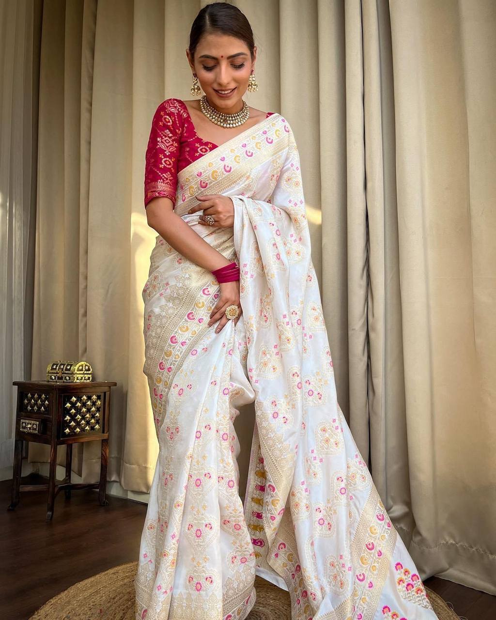 STUNNING WHITE SAREE WITH HEAVY BROCADE BLOUSE