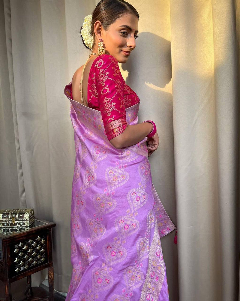 STUNNING LAVENDER SAREE WITH HEAVY BROCADE BLOUSE