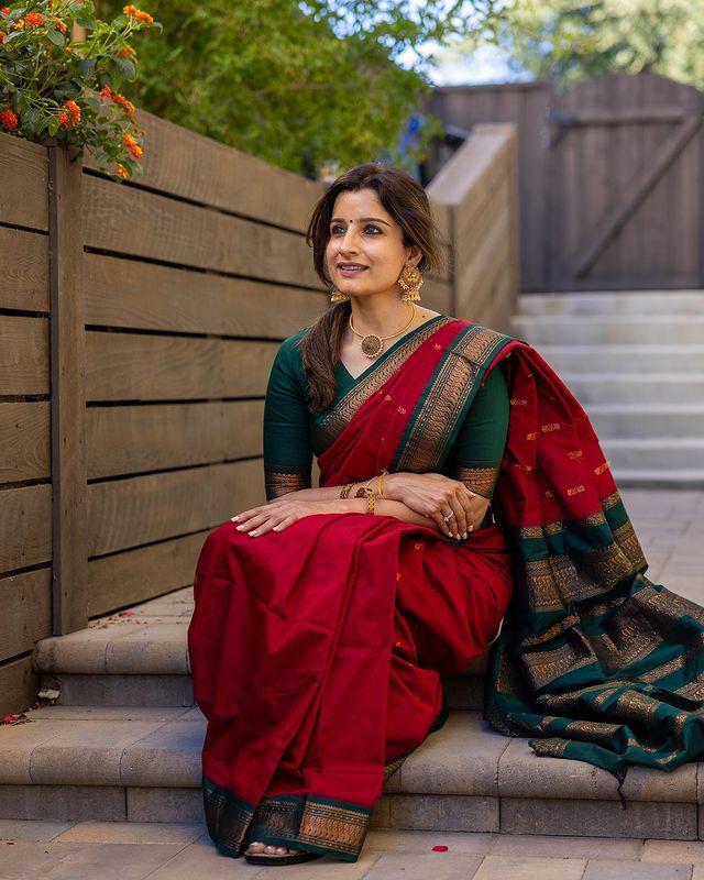 RED WITH DARK GREEN COMBINATION PURE SOFT SEMI SILK SAREE WITH ATTRACTIVE BLOUSE PIECE