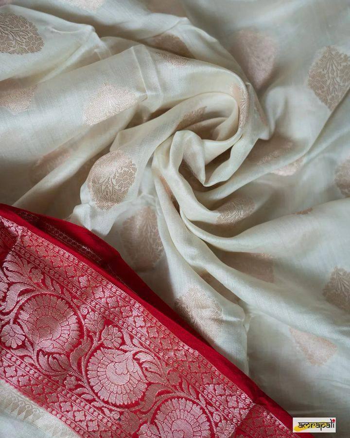 Silk benarasi with gold tested zari border