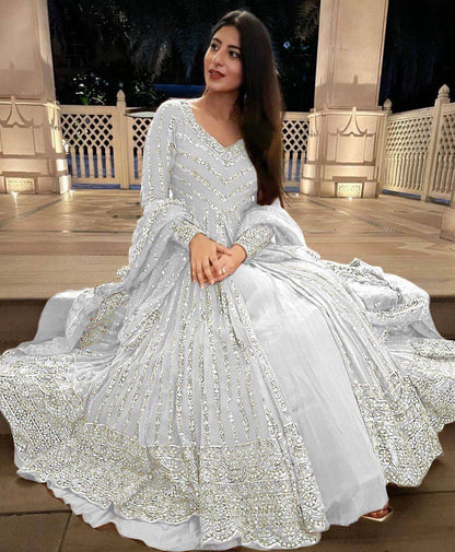 Stunning Top Lehenga with Dupatta – Elegant Party Wear